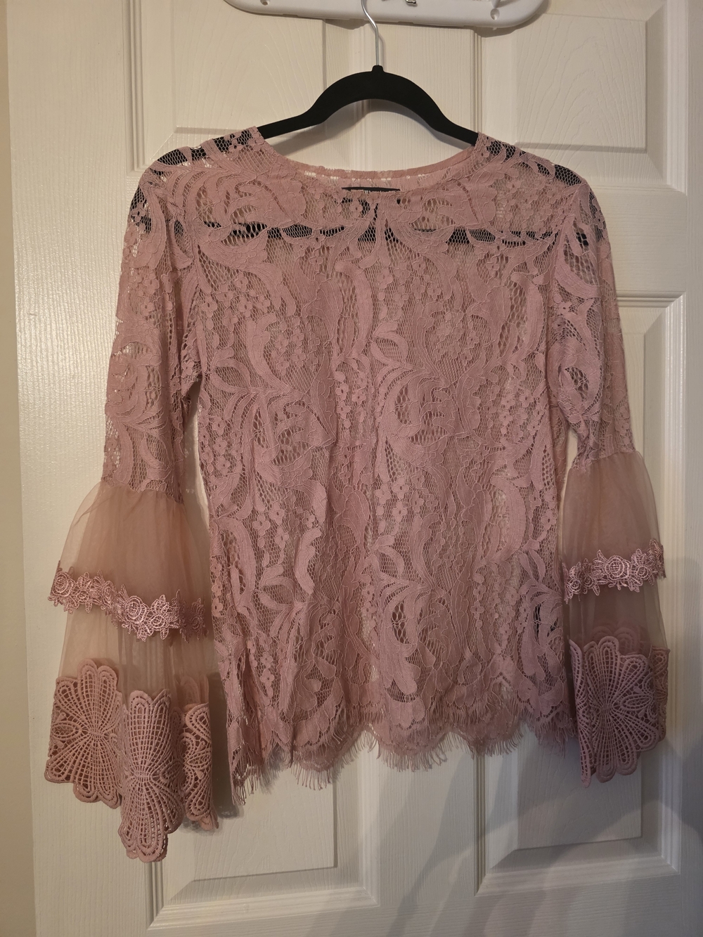Women’s Pink Lace Bell Sleeve Top